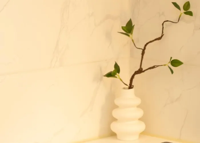 Cozy House- Yongsan, Itaewon, Noksapyeong Station, 2r3b *